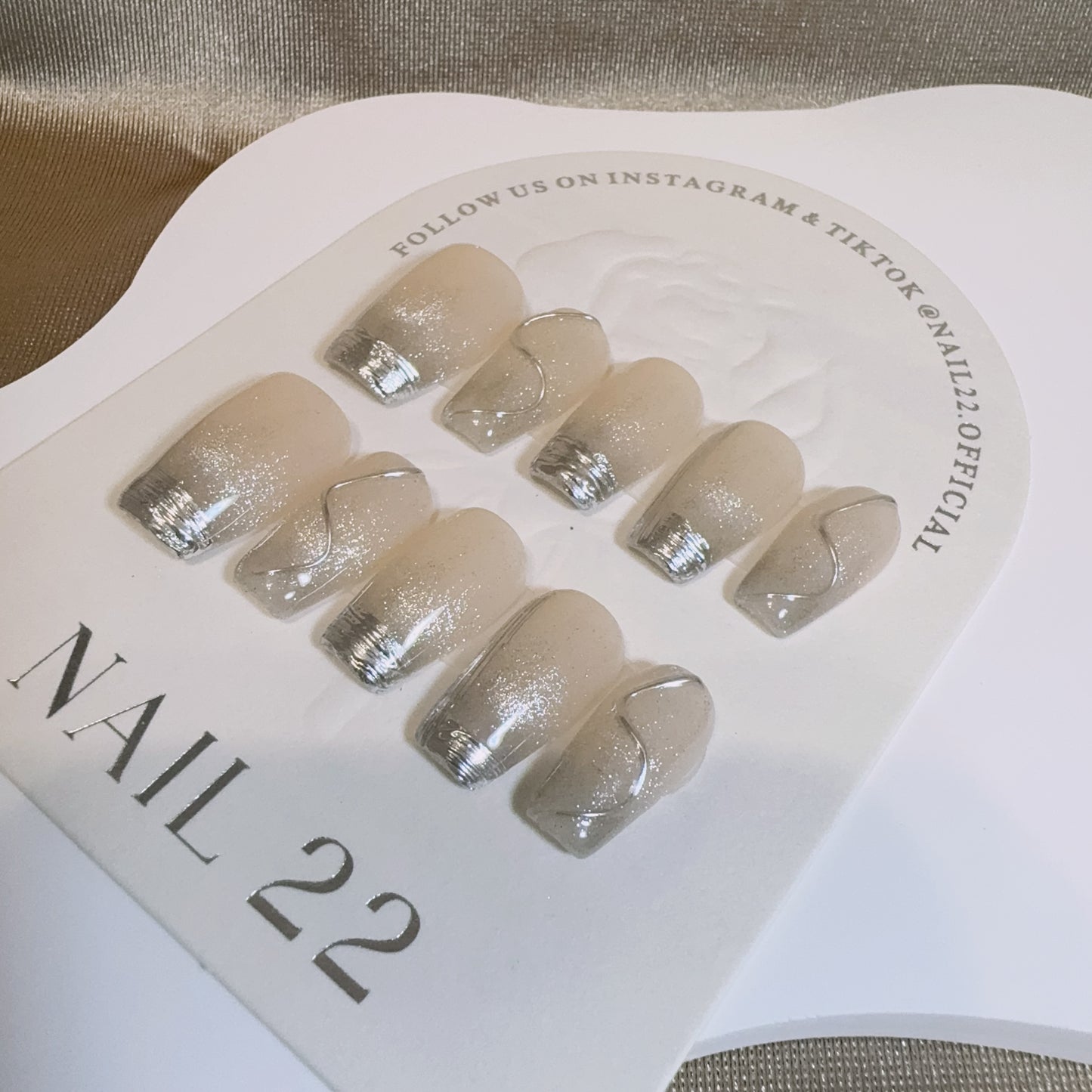 Silver Swirl - False nails - Nail 22 Official