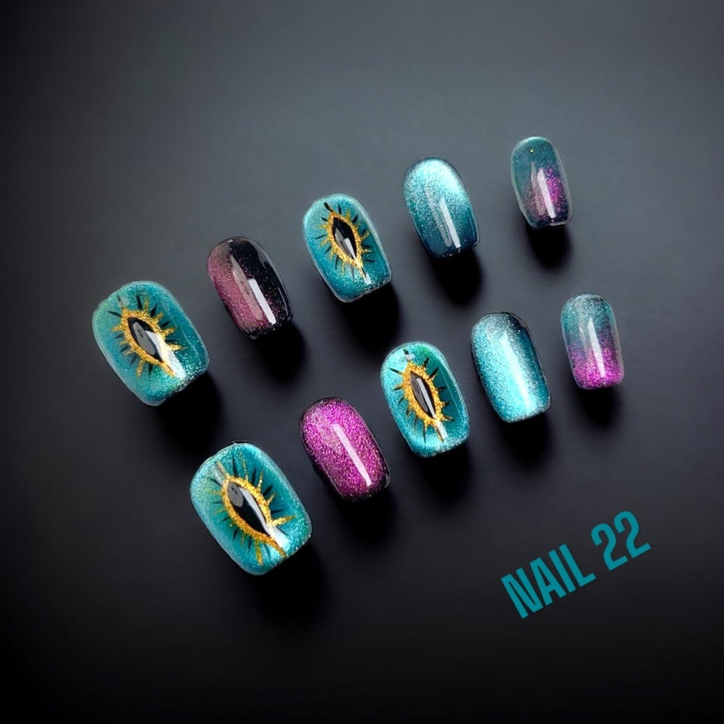 Devil’s Eye - False nails - Nail 22 Official