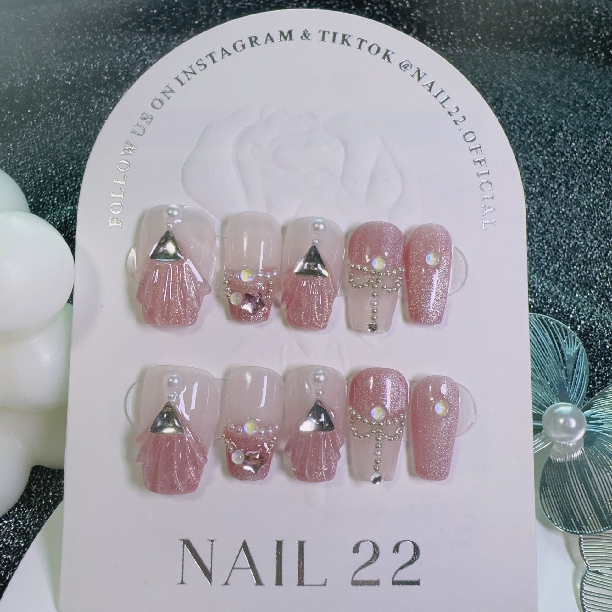 Shell Delight - False nails - Nail 22 Official