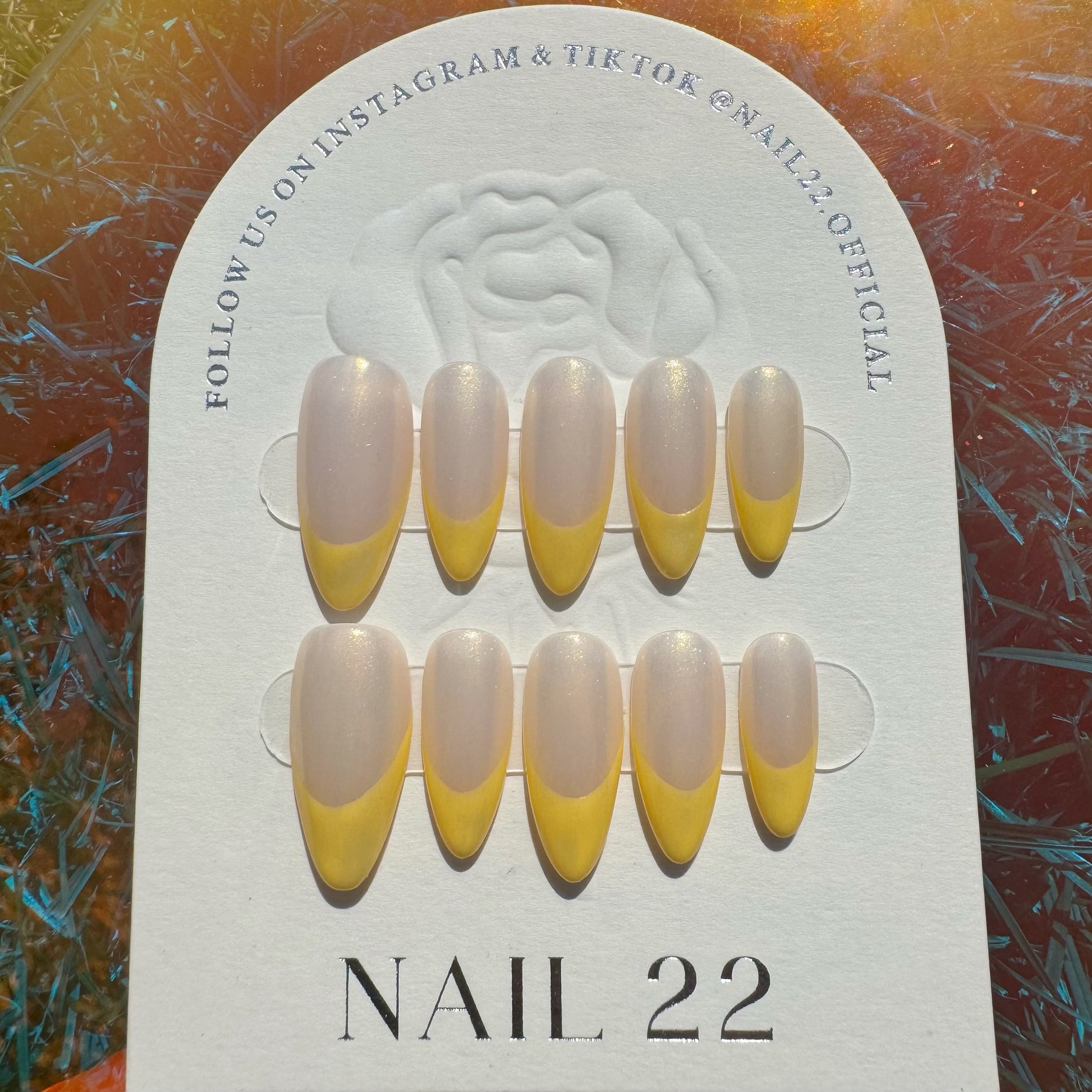 Lemonade - False nails - Nail 22 Official