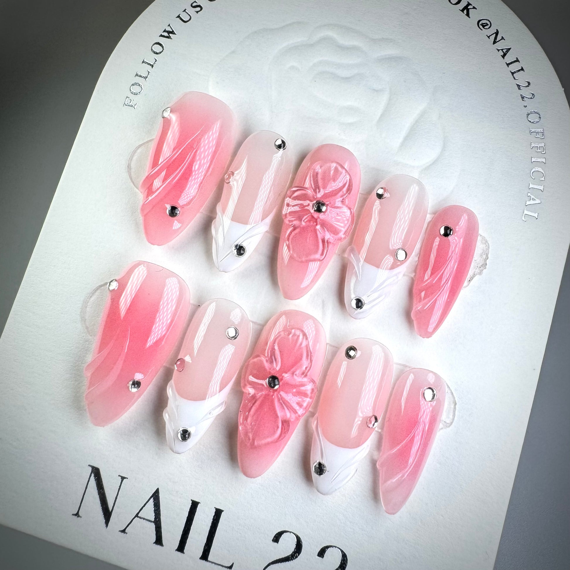 Malibu Twist - False nails - Nail 22 Official