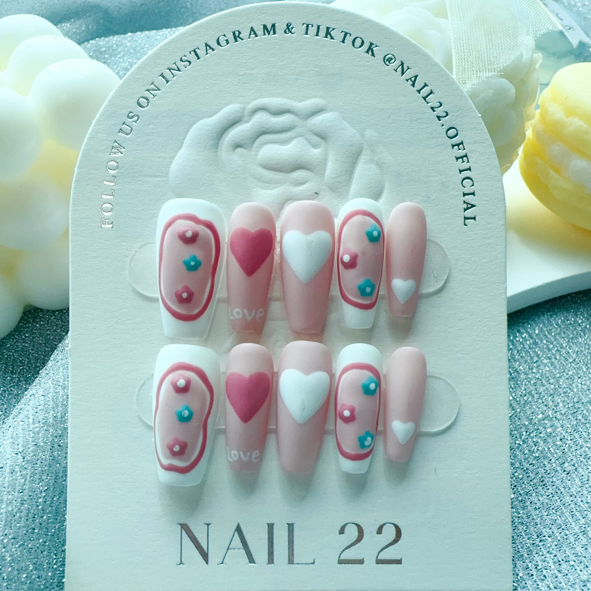 Wonderland - False nails - Nail 22 Official