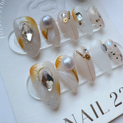 Golden Feather - False nails - Nail 22 Official