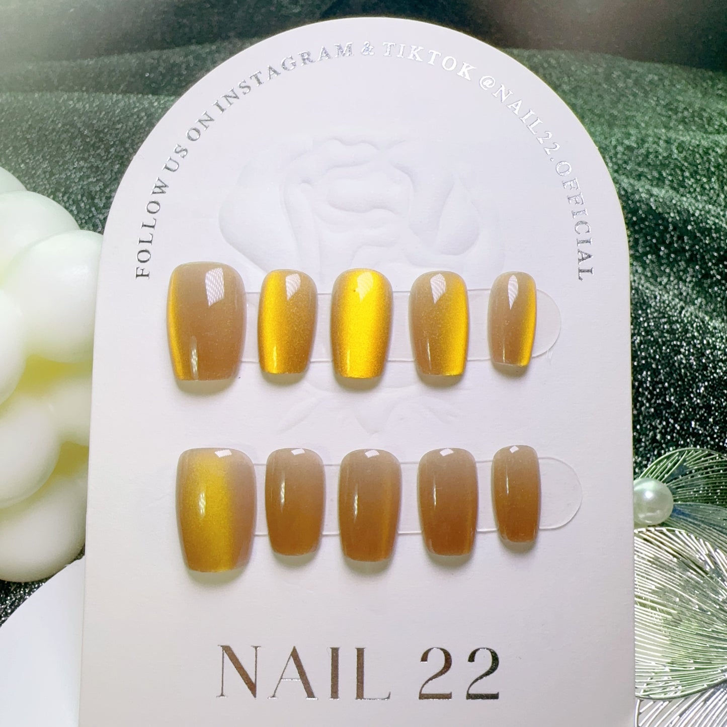 Yellow Cateye - False nails - Nail 22 Official