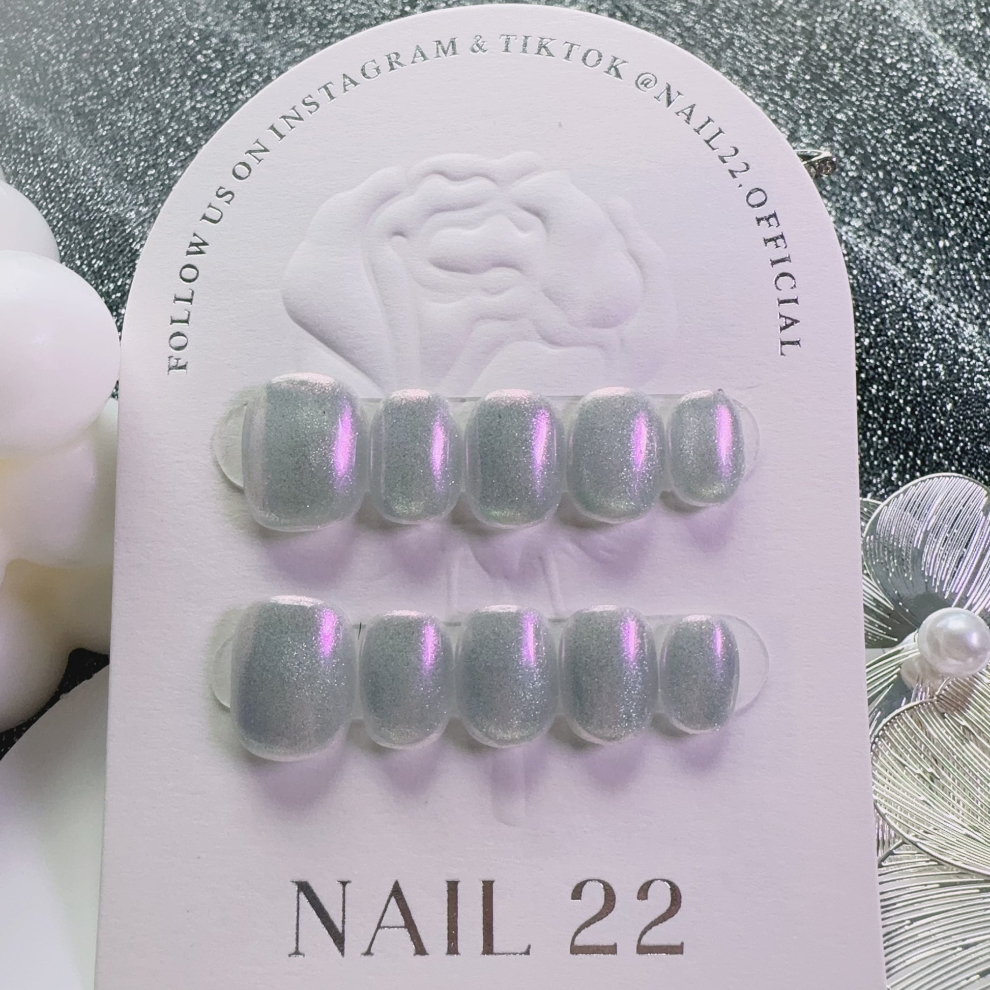 Silver Cateye - False nails - Nail 22 Official