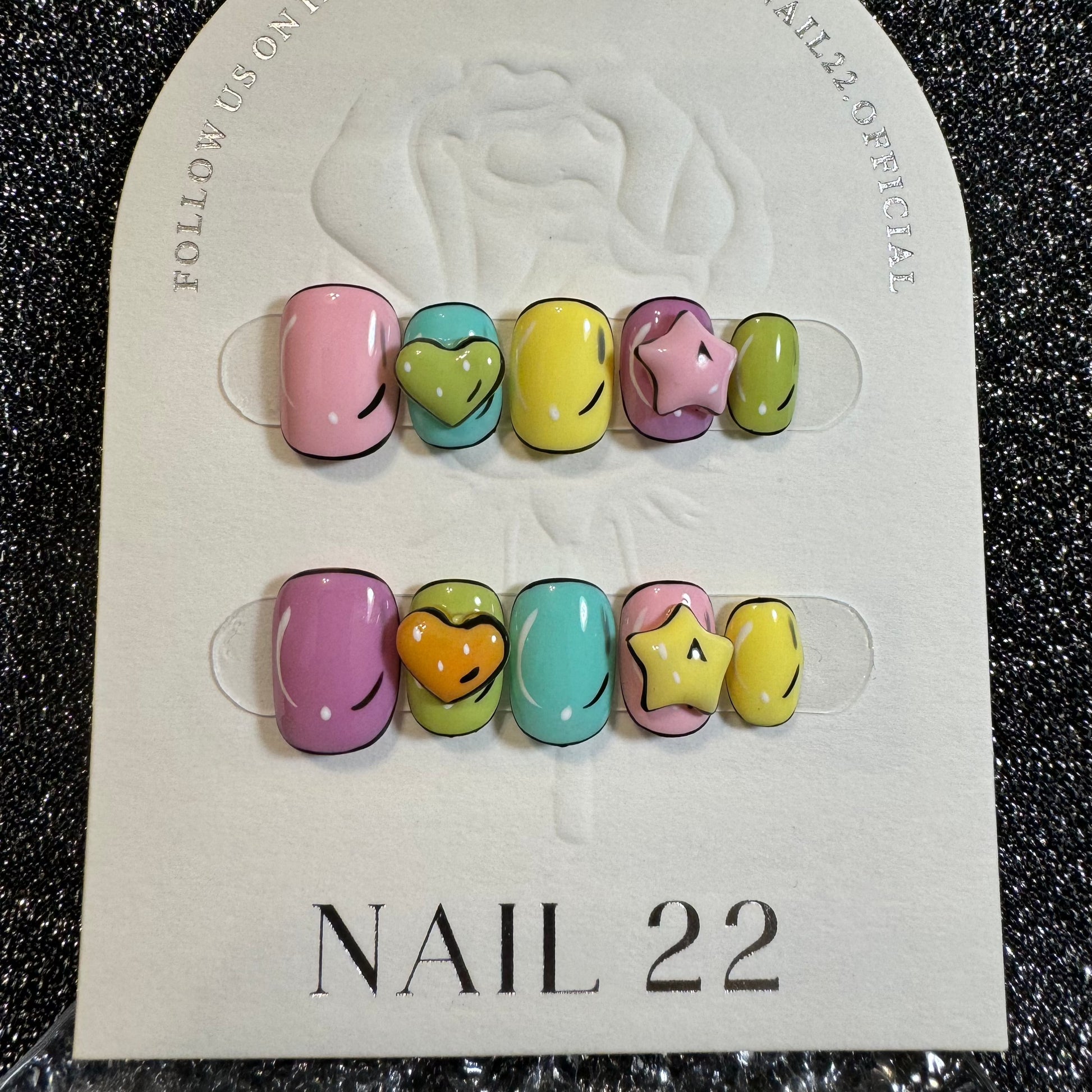 Pop Art - False nails - Nail 22 Official