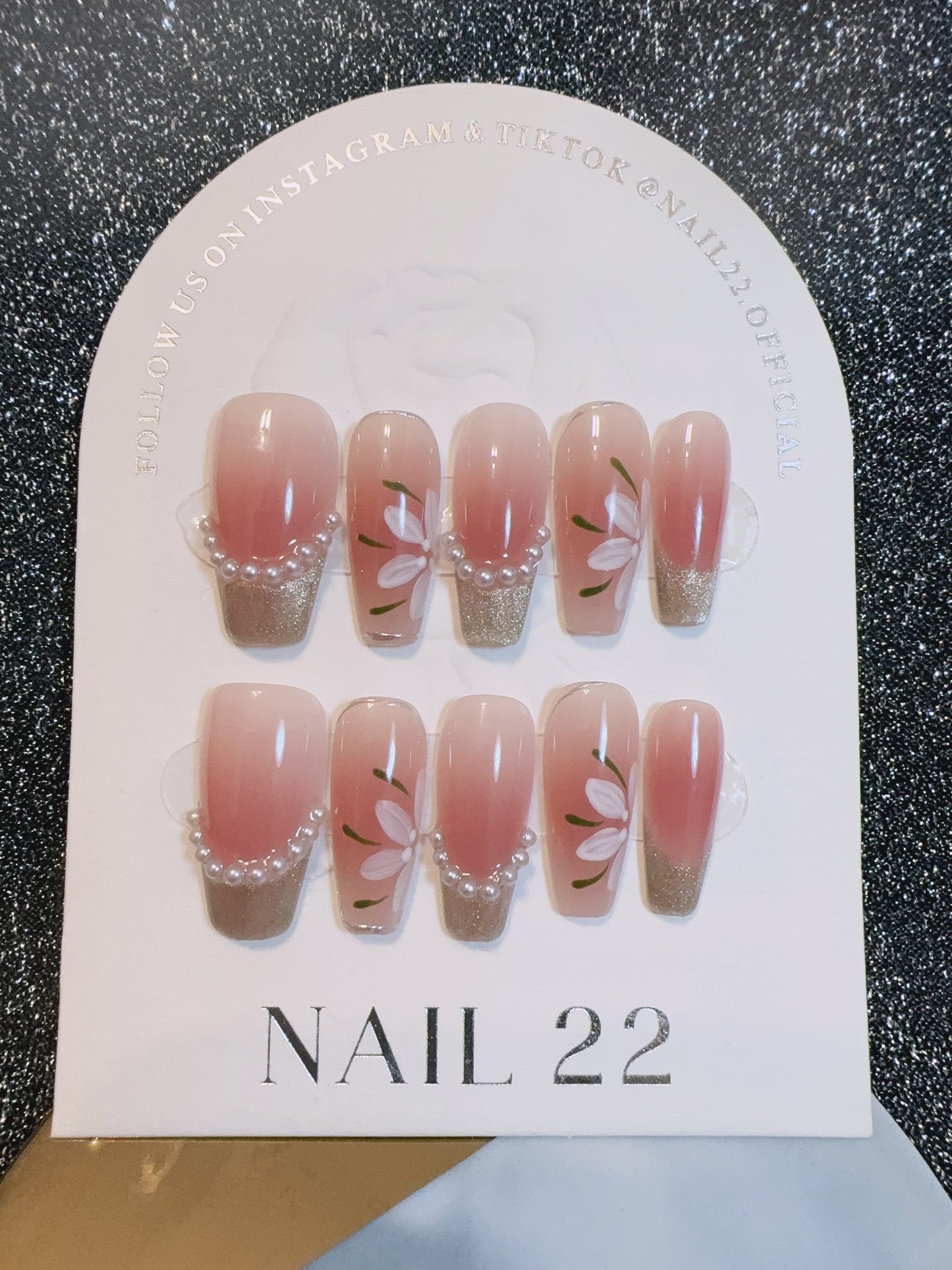 Pearl Necklace - False nails - Nail 22 Official