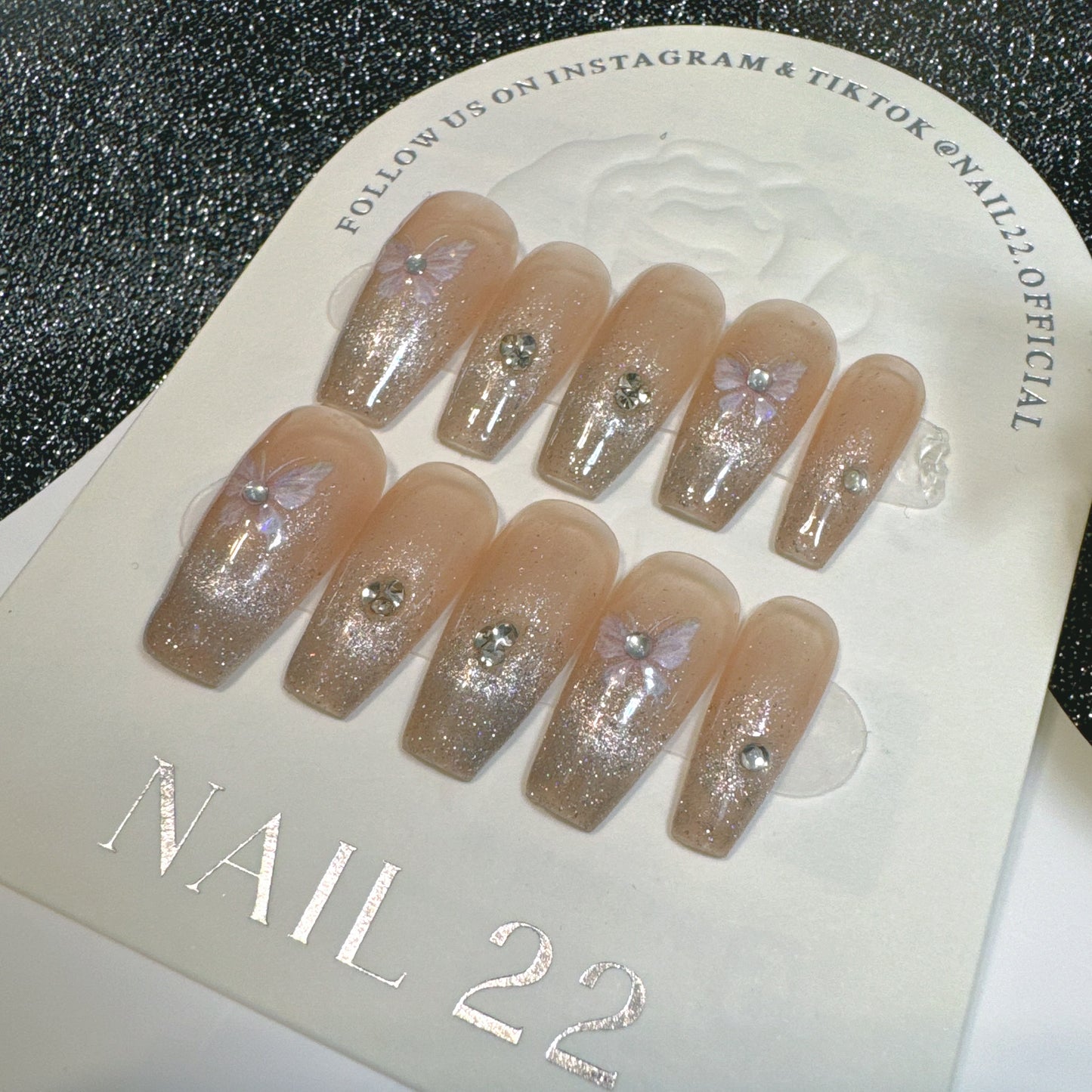 Dreamy - False nails - Nail 22 Official