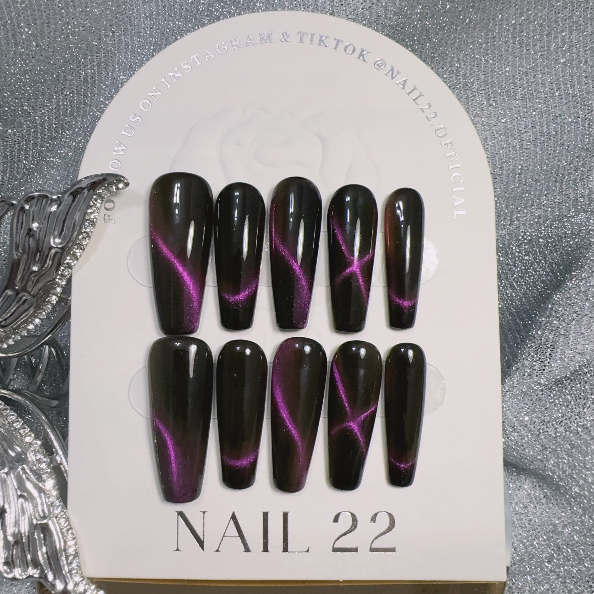 Mystery - False nails - Nail 22 Official