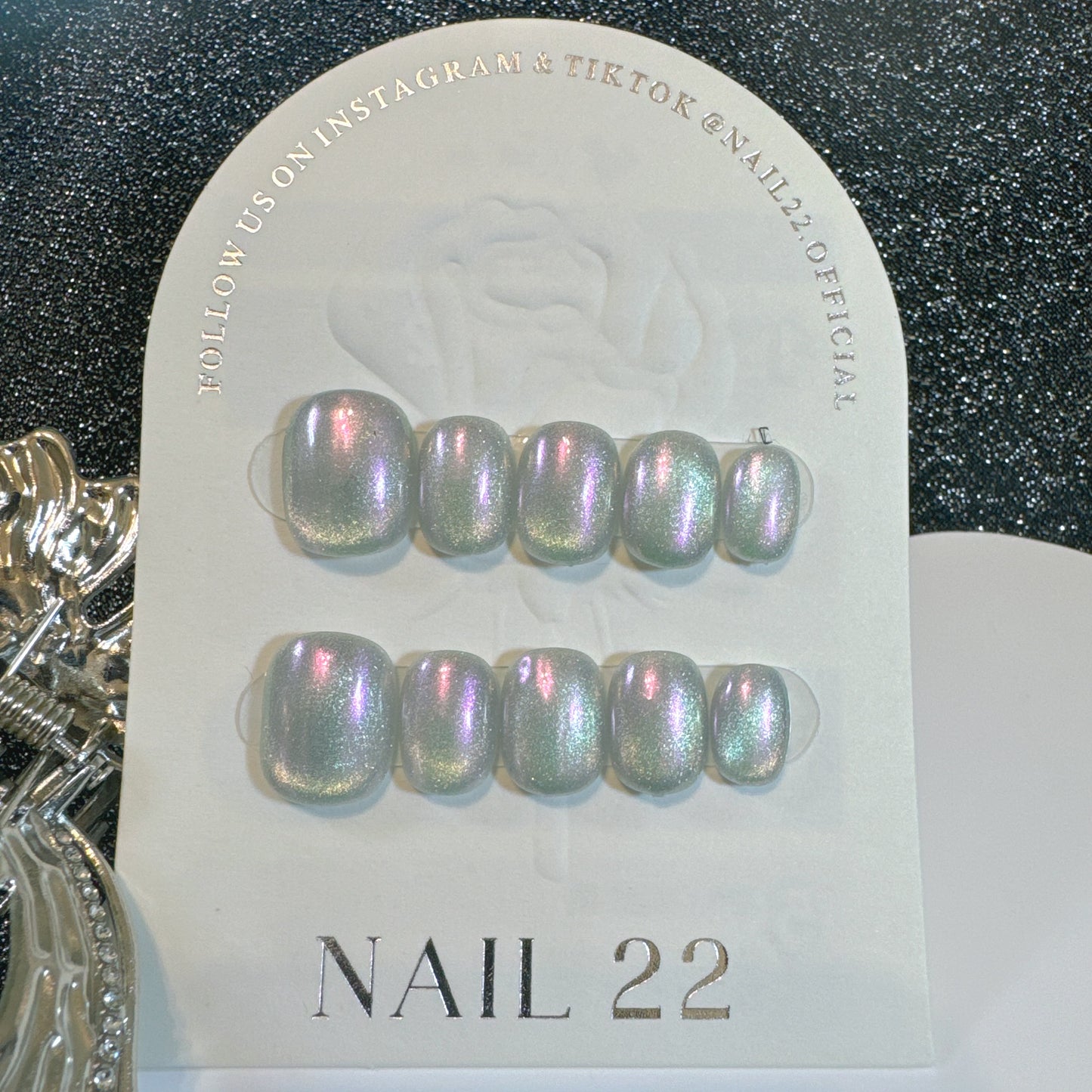 Silver Cateye - False nails - Nail 22 Official