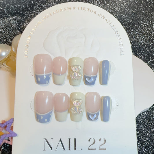 Gummy Bear - False nails - Nail 22 Official