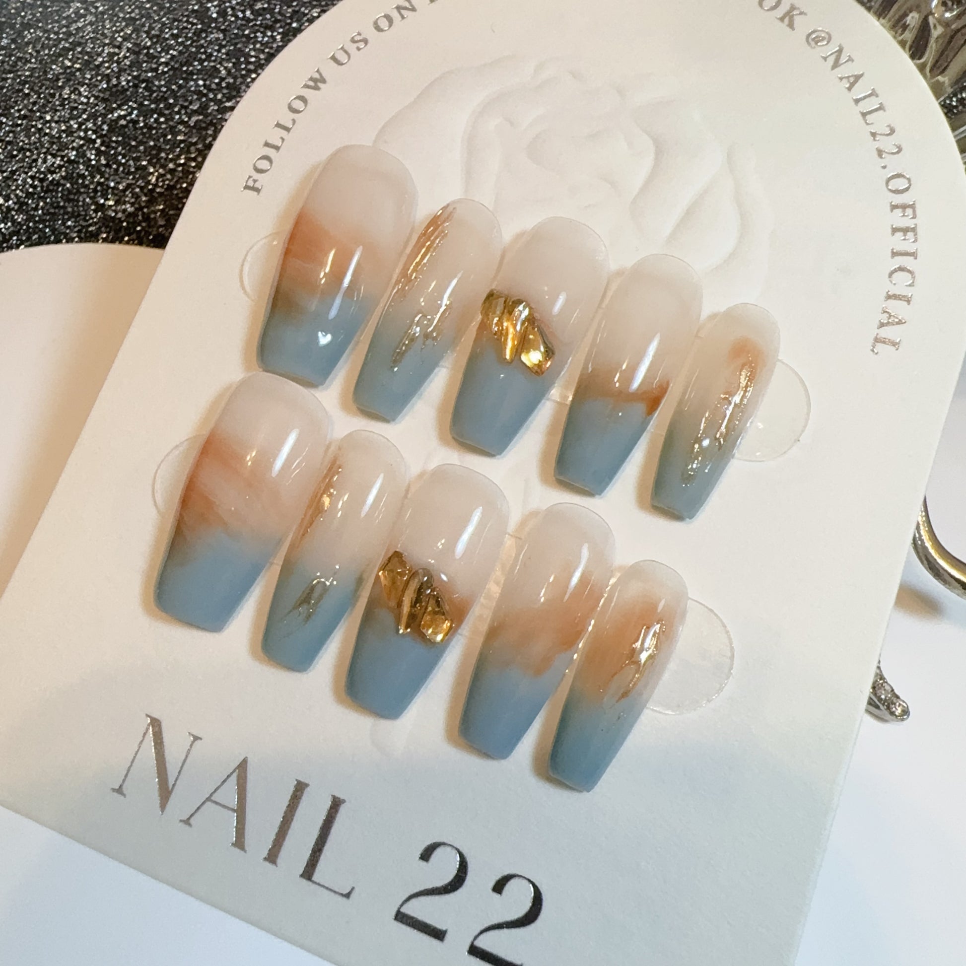 Isabella - False nails - Nail 22 Official