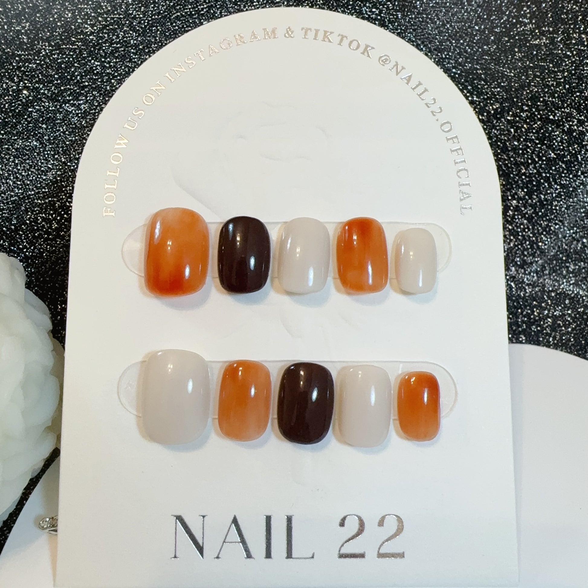 Unwind - False nails - Nail 22 Official