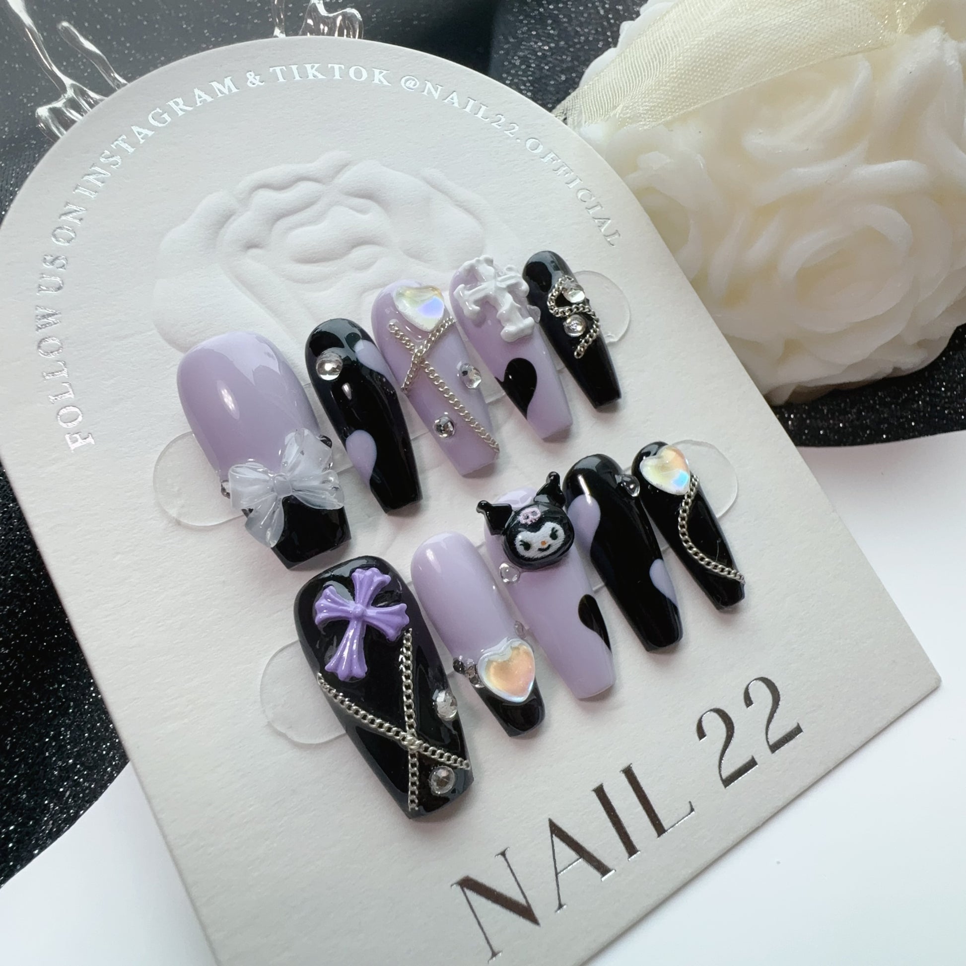 Little Evil - False nails - Nail 22 Official